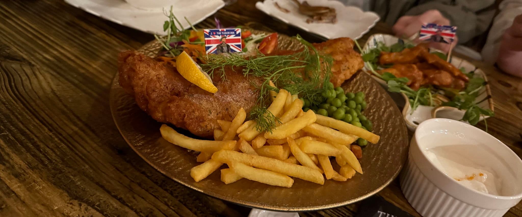 The Tudor Inn Bar and Restaurant 都鐸館